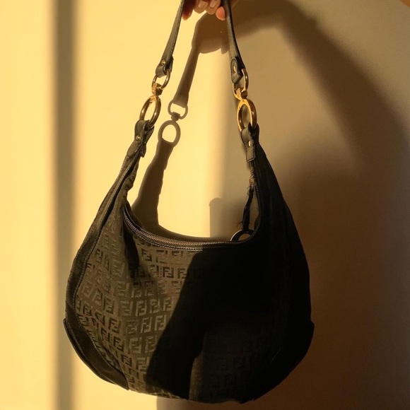 Vintage Fendi shoulder bag - Picture 2 of 7